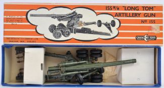 CRESCENT TOYS; An original vintage Crescent Toys diecast model ' Long Tom ' No155 Artillery Gun.