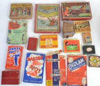 EDWARDIAN TOYS & GAMES: A good collection of assorted vintage Edwardian and later parlour games