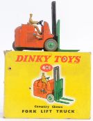 DINKY: An original vintage Dinky Toys 401 Fork Lift Truck diecast model, within the original box.