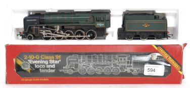 HORNBY: An original Hornby 00 Gauge railway trainset locomotive R065 Evening Star loco,