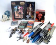 STAR WARS: A collection of assorted Star Wars toys to include Kenner 12