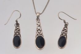 Celtic 925 silver pendant necklace with matching earings both with celtic pierced decoration and