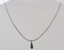 A fine linked silver 925 ladies necklace with green stone and silver teardrop pendant.