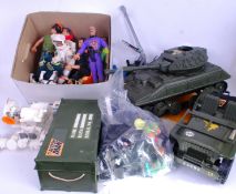 ACTION MAN: A large collection of 1990's Action Man figures, vehicles and accessories.
