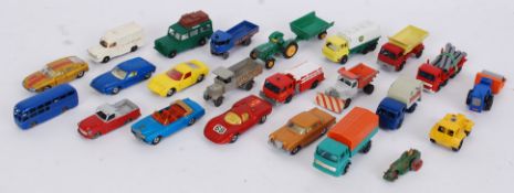LESNEY: A collection of assorted loose diecast models - mostly Matchbox / Lesney. Various examples.