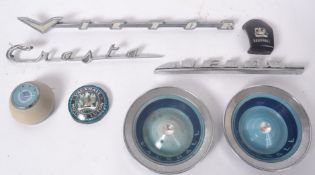 VAUXHALL CLASSIC CAR SPARES: A collection of vintage classic car Vauxhall badges and bits,