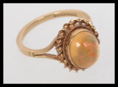 A 9ct gold ring hallmarked Birmingham se