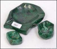 A Malachite 20th century carved agate st