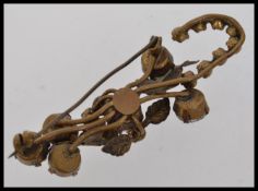 1940's rhinestone and simulated pearl spray brooch. Measures 6cms.