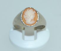 A vintage hallmarked silver shell cameo ring marked for London 1975. Size O. Weight 2.