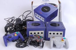 NINTENDO GAME CUBE: Two original Nintend