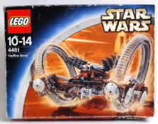 LEGO STAR WARS: An original Lego Star Wars 4481 Hailfire Droid set.