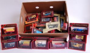 MATCHBOX MODELS OF YESTERYEAR: A collection of approx 30x Matchbox Models Of Yesteryear boxed