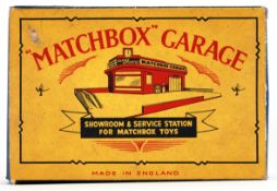 MATCHBOX SHOWROOM: An original vintage Matchbox Lesney diecast model car Showroom and Service