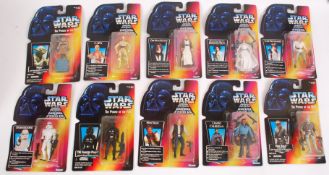 STAR WARS: A collection of 10x Kenner 1995 Star Wars carded action figures.
