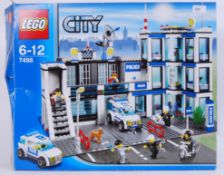 LEGO: A Lego City 7498 Police Station. Within the original box, with instructions.