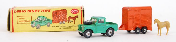 DINKY DUBLO: An original rare Dinky Dublo 073 Land Rover & Horse Trailer. Within the original box.