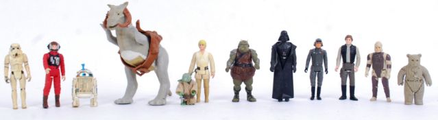 STAR WARS: A collection of 12x original Star Wars action figures to include Tauntaun, Luke, R2D2,