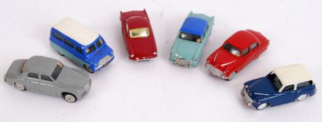 CORGI: A collection of 6x assorted vintage loose Corgi diecast model cars, to include Rover 90,