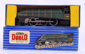 HORNBY DUBLO SILVER KING: An original Hornby Dublo EDLII SIlver King locomotive.