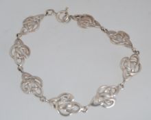 A 925 silver bracelet with celtic knot l