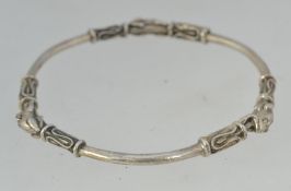 A heavy 925 silver contemporary bangle w