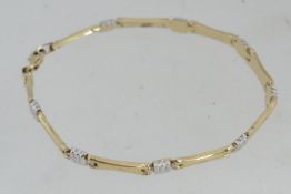 A hallmarked London 9ct white and yellow