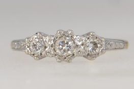 An 18ct gold and platinum vintage ladies