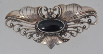 An 800 silver Art Nouveau brooch with on