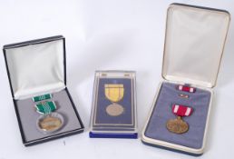 MEDALS: A collection of 3x American medals - Meritorious Service,