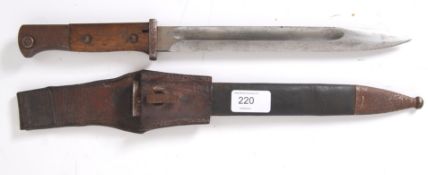BAYONET: A First World War WWI period mauser rifle bayonet, with marks to the blade for Soligen.