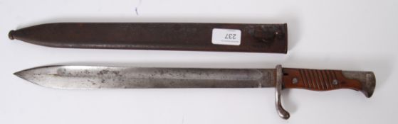 BAYONET: A First World War WWI period German issue Fichtel & Sachs made rifle bayonet. 52cm long.