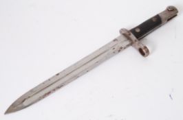 BAYONET: An antique 1898 pattern Spanish Mauser rifle bayonet. 39cm long.