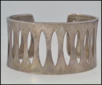 A contemporary silver white metal 925 Danish influence ladies silver bracelet having lozenge
