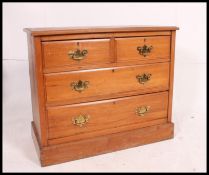 A 20th century Edwardian walnut square front chest of two short over two long drawers H77xW92xD45cm