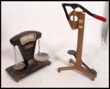 A vintage set of black Avery Industrial scales 10lb weight.