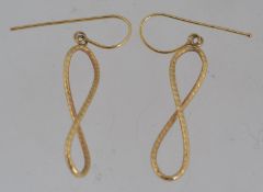 A pair of Italian 375 9ct gold twisted h