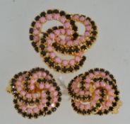 A vintgae yellow metal brooch and earrin