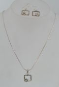 A contemporary 925 silver pendant neckla