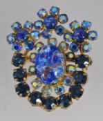 A vintage Czech foil glass brooch pin wi