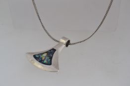 A 925 silver pendant necklace with large