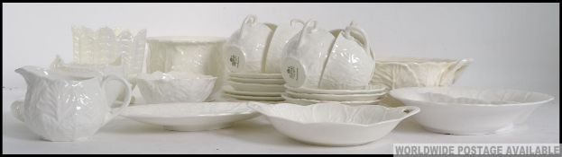 Mixed lot of mostly Coalport Countryware with a few pieces of Wedgwood Countryware.