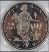 A silver 1994 2.8 Ecus proof coin - Elizabeth II.