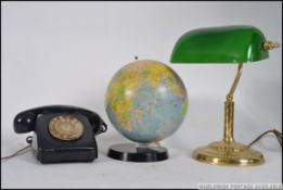A collection of retro items to include a bankers lamp,