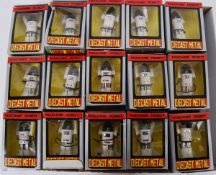 ROBOT: A collection of 30x ' Diecast Met