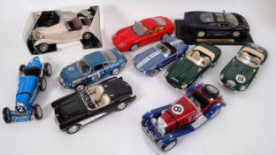 1:18 SCALE: A collection of loose 1:18 s