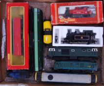 00 GAUGE: A collection of assorted Hornb