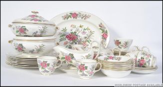 A Wedgwood Cathay pattern part dinner /
