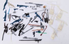 STAR WARS: A good collection of assorted vintage Star Wars action figure accessories,