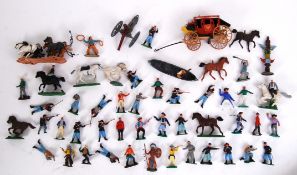 SOLDIERS: A good assorted collection of vintage plastic soldiers to include many Timpo, Britains,